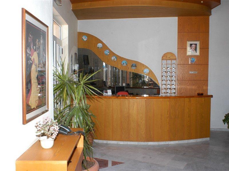 Daisy Hotel Apartments Rethymno Exteriér fotografie